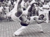 Origem da Capoeira e seus fundamentos na formação do professor de Educação Física 