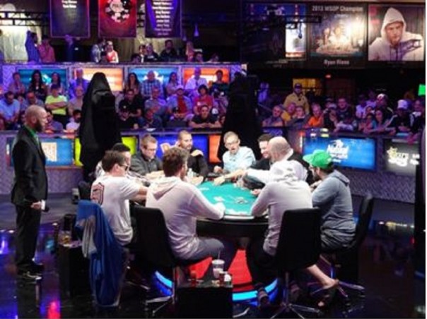 Mesa de poker na WSOP de 2014