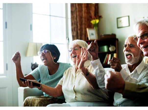 Según diversas encuestas los mayores de 55 años prefieren la televisión