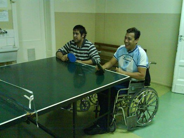 Se realiza iniciación deportiva en pacientes con manejo de la silla de ruedas